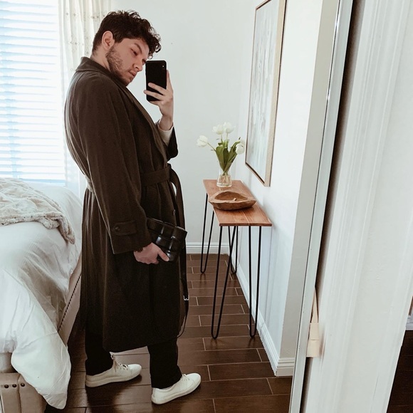 Meet your Posher, Roberto - Picture 5 of 6